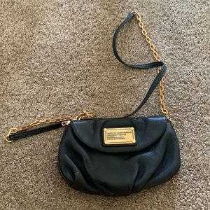 Marc Jacobs Black Sling Metal Bag Classy
